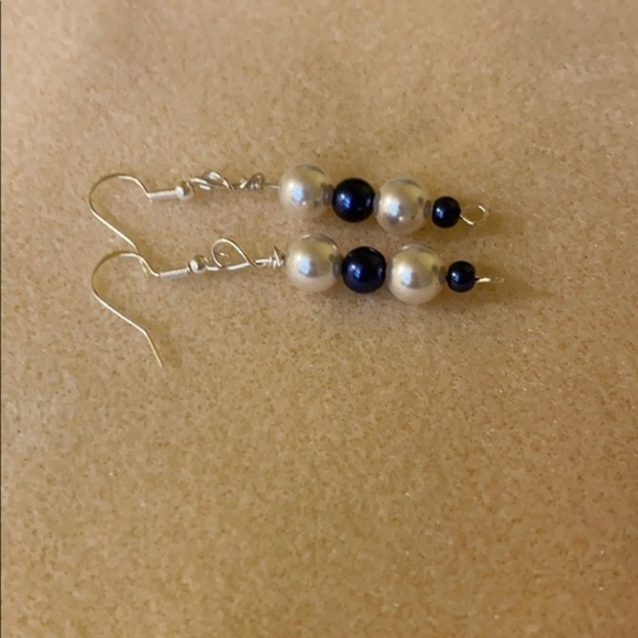 Swarovski handmade multi size round crystal ball drop bead earrings - Picture 1 of 6